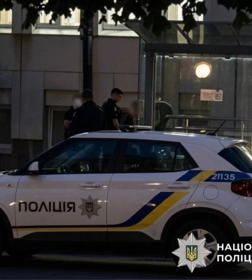 У Львові неповнолітня побила на вулиці трьох дорослих