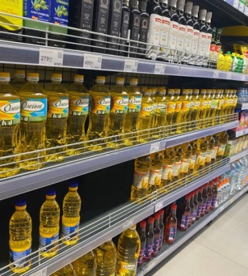 Продукт, який є майже на кожній кухні, може подорожчати на 20%: чому українці залишаться без олії