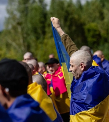 Під час сьогоднішнього обміну з полону повернулися ще двоє Захисників із Львівщини