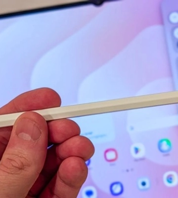 Samsung Galaxy Tab S12 Ultra показали на першому фото