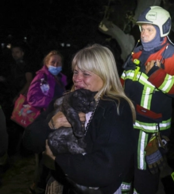 Нічна атака на Київ: 8 загиблих, 33 поранених, пошкоджені житлові будинки, медзаклад, школа