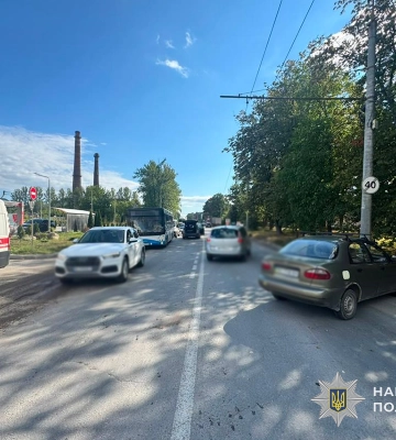 Обставини двох ДТП із двома пораненими встанолює поліція Тернопільщини