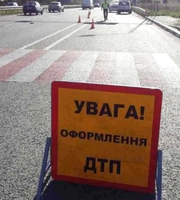 У Луцьку автівка збила двох хлопців на пішохідному переході, одного постраждалого госпіталізували