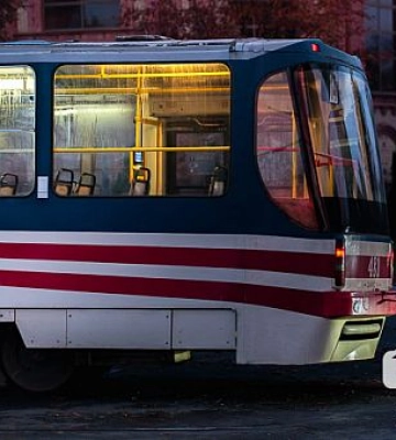В Кривом Роге три недели будут ремонтировать трамвайные пути: как изменится движение