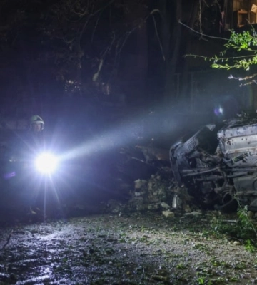 У Києві виявили тіло ще однієї загиблої, пошкоджені близько 20 житлових будинків – МВС