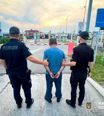 На Хмельниччину з Німеччини екстрадовано підозрюваного у серійних квартирних крадіжках