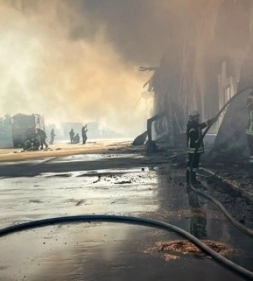 У двох районах Київщини ліквідовують пожежі після атаки РФ