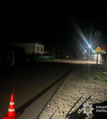 На Мукачівщині пʼяний водій на мотоциклі скоїв ДТП з потерпілими