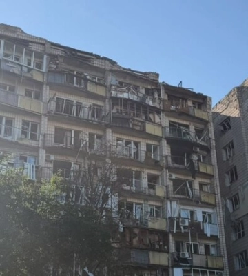 Масована атака РФ на Київ: загинули 15 людей, з-під завалів врятували охоронця