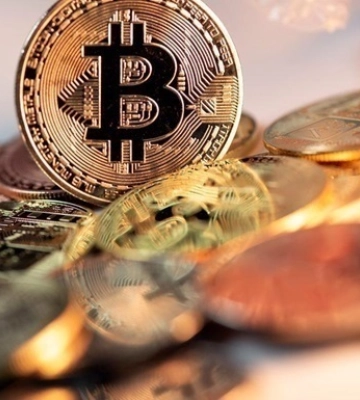 Вперше за два місяці: біткойн перевищив $70 000
