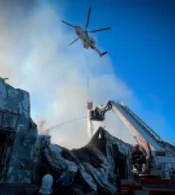 Російський удар по Києву та Київщині: понад 600 рятувальників ліквідовують наслідки