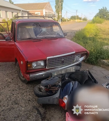 На Миколаївщині 60-річний водій легковика скоїв наїзд на 59-річного скутериста