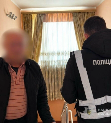70-летний мужчина из-за ревности поджог квартиру жены на Одесщине: дело передано в суд. ФОТО