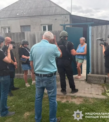 Эвакуация детей принудительная: как уговаривают жителей села под Харьковом 