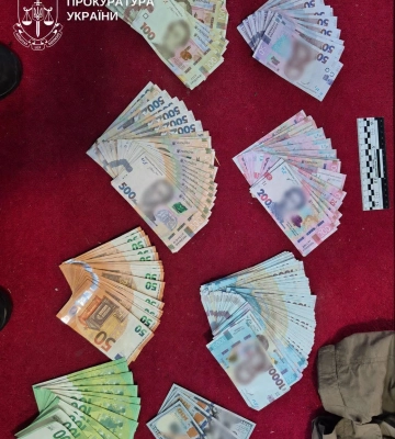 Зламали сейфи та винесли понад мільйон гривень - на Кіровоградщині викрито злочинну групу