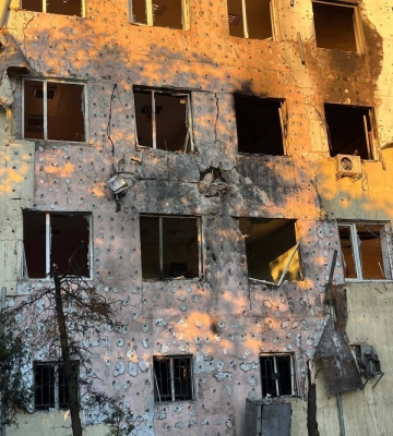 Масований удар по Одещині: пошкоджено вокзал, житлову п'ятиповерхівку й енергооб'єкти