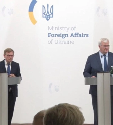 Під час візиту до Києва Вадефуль анонсував 50 млн євро на гуманітарну допомогу та 10 млн до фонду КАП НАТО