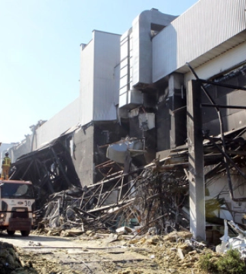 Для ліквідації наслідків удару по ТРЦ у Кривому Розі знадобиться ще дві доби - ОВА