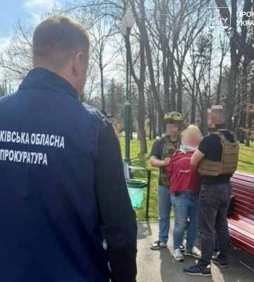 Ховала телефон про повідомлень для ворога в упаковці з-під соку - на Харківщині викрито зрадницю