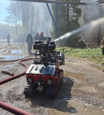 Пожежа на заводі «Іскра» у Львові: кількість загиблих зросла до трьох