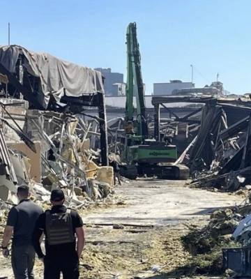 Удар по ТЦ у Кривому Розі. Кількість постраждалих зросла до 140