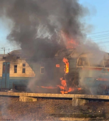 На Одещині дрон влучив у локомотив пасажирського поїзда Житомир — Одеса: усіх пасажирів евакуювали