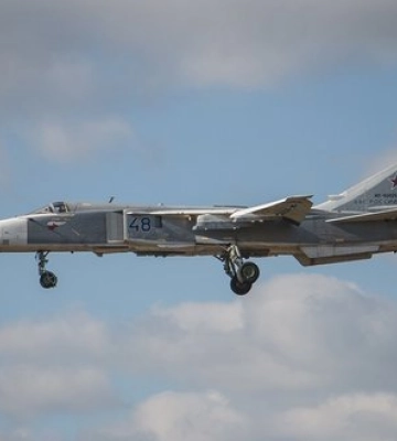 Підтверджено знищення літака Су-24М та іншої техніки РФ в окупованому Криму, - Генштаб