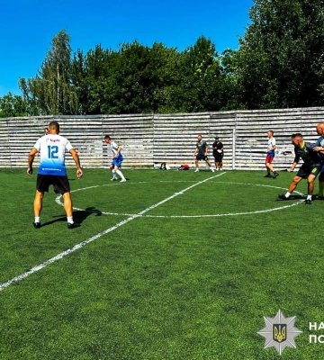 Острозькі поліцейські вибороли золото у благодійному турнірі з футзалу