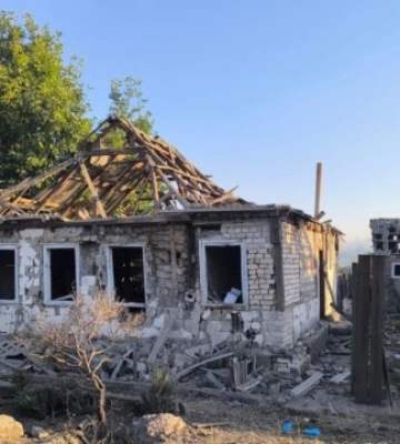 Росіяни атакували Софіївку на Донеччині: дві людини загинули і дві поранені, пошкоджено 141 приватний будинок. ФОТОрепортаж