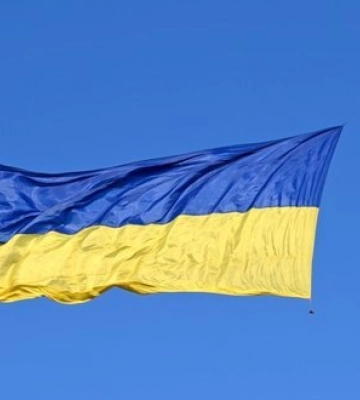 Величезний державний стяг замайорів над Чорним морем. ВІДЕО+ФОТОрепортаж