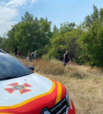 На Одещині ворог повторно атакував пасажирський потяг, коли на місці працювали рятувальники та екстрені служби