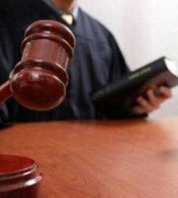 Зняла військову техніку та виклала відео в TikTok: на Закарпатті суд виніс вирок жінці