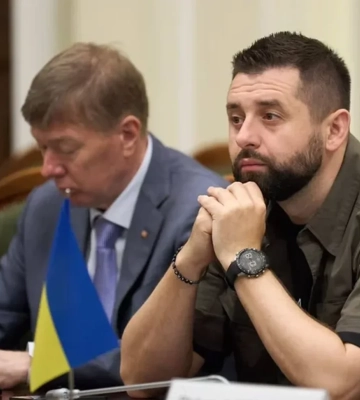 «Миколаїв – місто, де доведеться виживати»: Арахамія розповів про переїзд у підлітковому віці