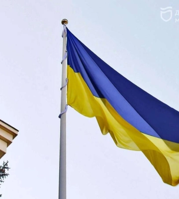 День Державного прапора України: у Дніпрі урочисто біля ОВА підняли синьо-жовтий стяг