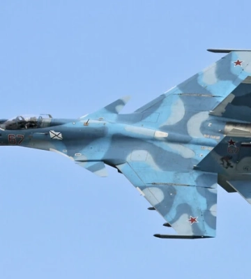Українські дрони атакували два винищувачі РФ — Су-33 та МіГ-29