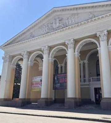 У Полтавському театрі імені Гоголя оприлюднили репертуар на вересень