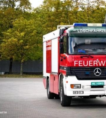 Пожежний Mercedes-Benz для Закарпаття: рятувальники отримали потужну техніку від австрійських партнерів