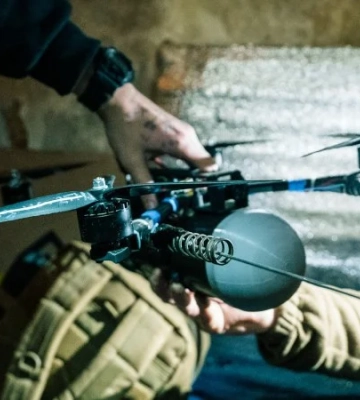 Сили безпілотних систем уразили 2 винищувачі та 8 радіолокаційних станцій у РФ та Криму