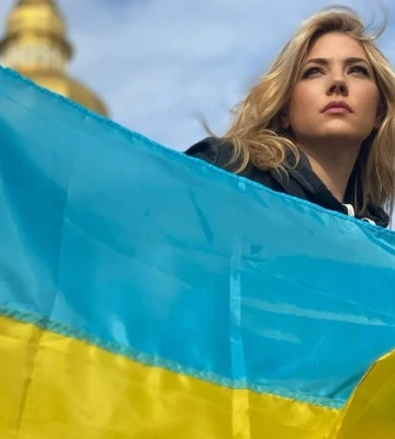Голлівудська акторка побувала у центрі Києва та зробила важливу заяву