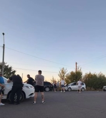 На виїзді з Виноградова сталася ДТП: на місці працює поліція