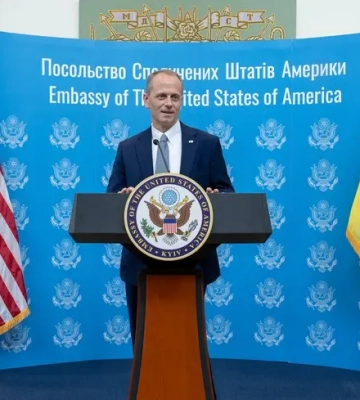 Новий тимчасовий повірений США прибув до Києва та розпочав роботу