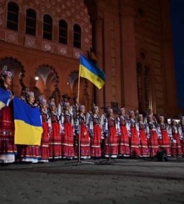 В Ужгороді День Незалежності України зустріли традиційною молитвою на світанку