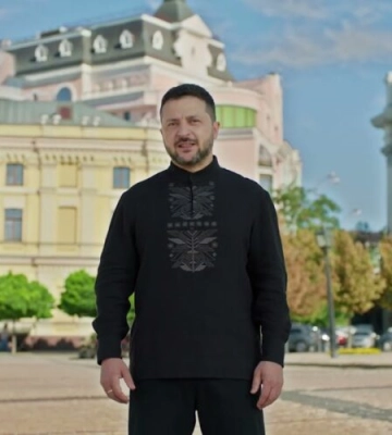 «Настав день Незалежності, настане й день миру»: звернення президента