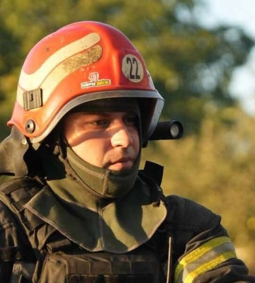 Бабуся опинилася в лікарні з опіками: на Одещині спалахнула багатоповерхівка