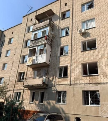 Ворог атакував Ізюм у День Незалежності: загинув чоловік, постраждала дитина