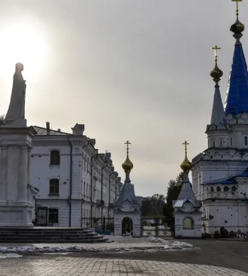 У Святогірській Лаврі УПЦ заявили про напад на ченців: є загиблий, один з двох поранених – «важкий»