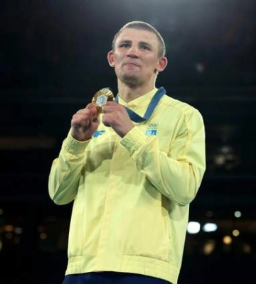 Хижняк – Паласіо: де дивитися бій та о котрій початок