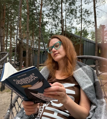 «Лише я, книга і приглушений галас міста»: де почитати у Черкасах