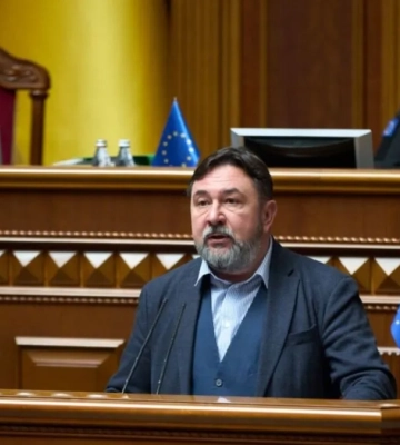 Потураєв передумав складати депутатський мандат після зміни керівництва Міноборони