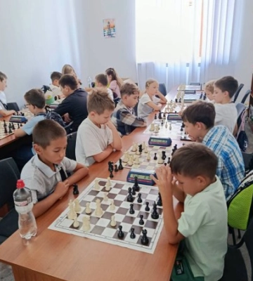 Драматична розв'язка у Мукачеві: як юні шахісти виборювали третій розряд